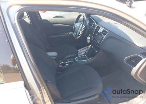 2013 Chrysler 200 Touring from USA, damaged, VIN 1C3CCBBB7DN612076